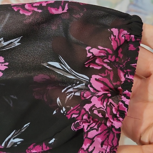 Torrid black and purple blouse - Picture 5 of 8